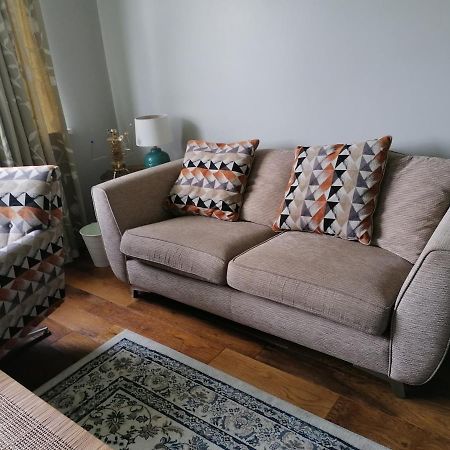 Charming Cottage 4 Bedroom Acton  Buitenkant foto